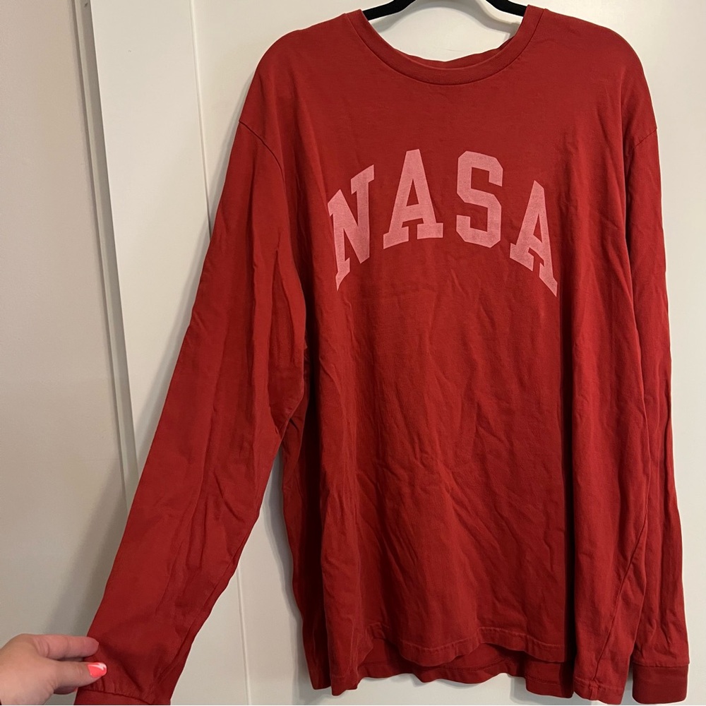 American Eagle Outfitters Red Long Sleeve Tee